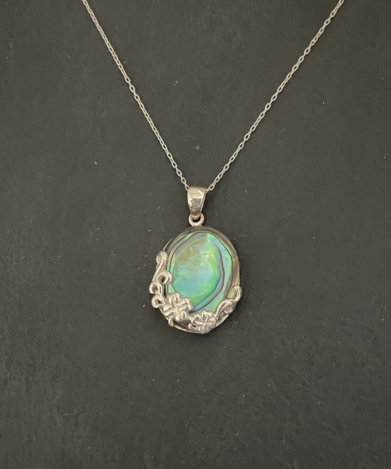 Paua Shell and Silver Oval Pendant image 0