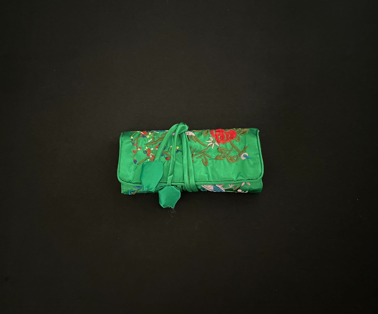 Green Flower Jewellery Wrap image 1