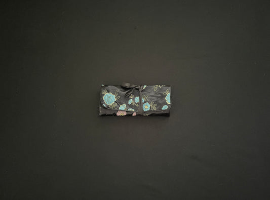 Black Flower Jewellery Wrap image 1