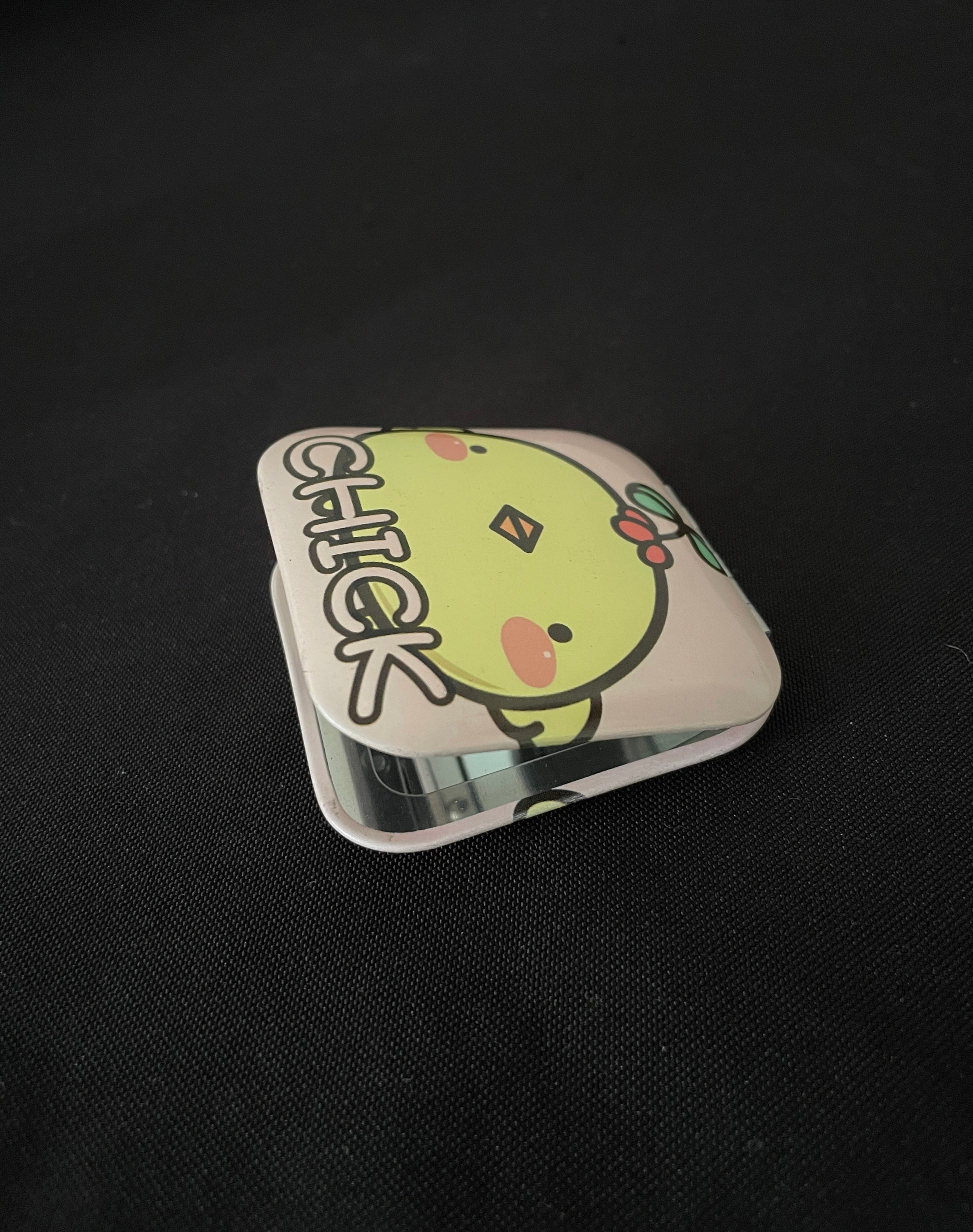 Chick Compact Mirror image 3