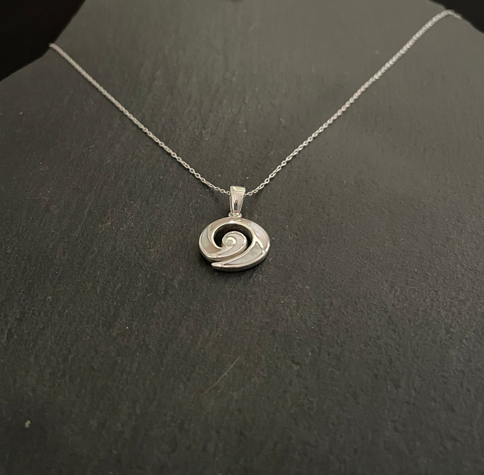Mother of Pearl Swirl Pendant image 1