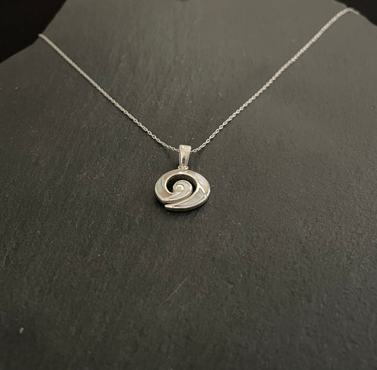 Mother of Pearl Swirl Pendant image 1