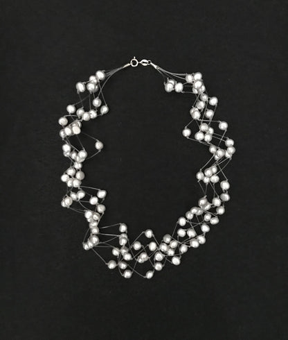 Pearl Necklace image 6