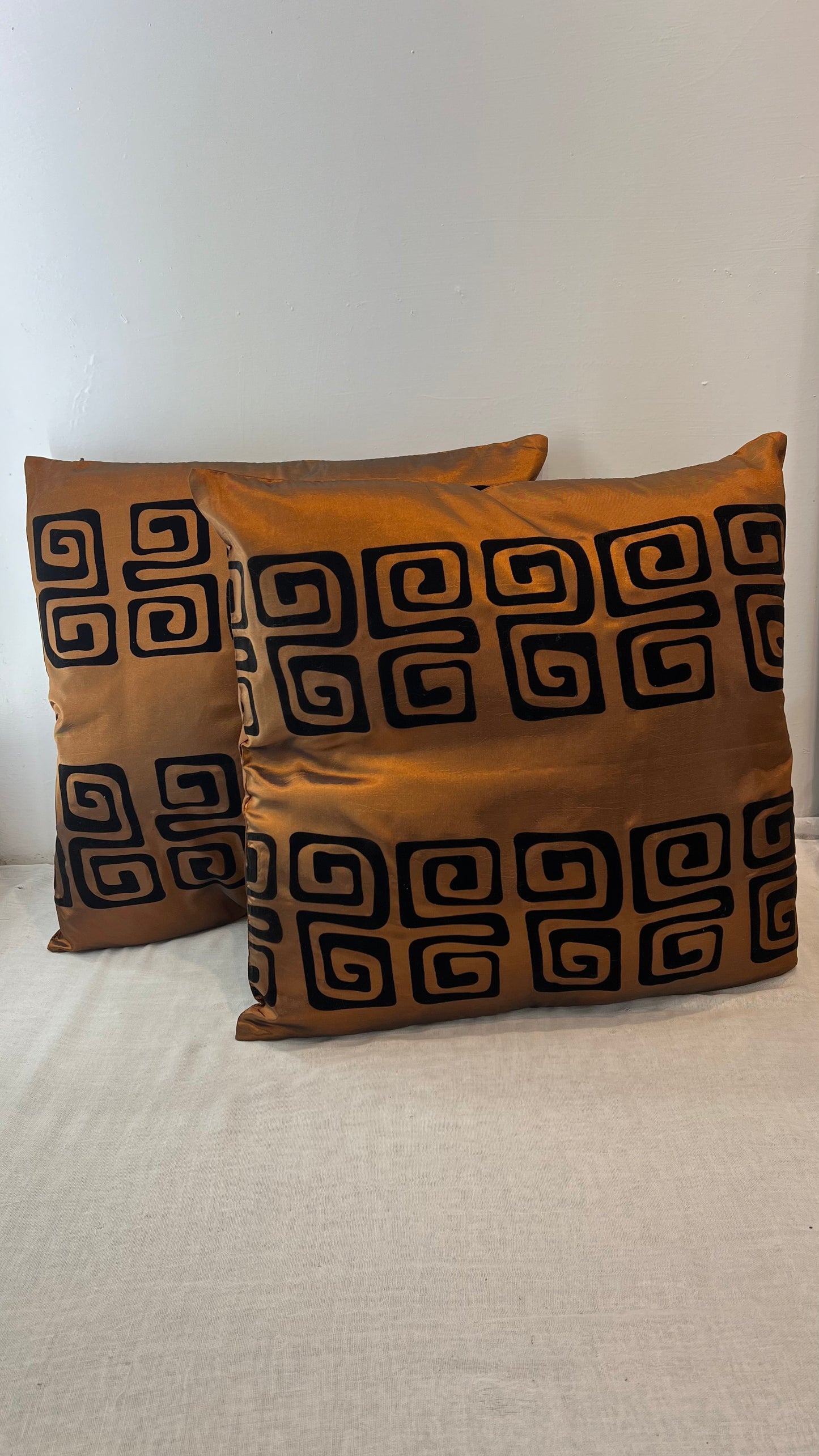 Swirl Pattern Cushion Covers image 1