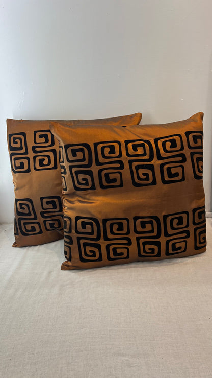 Swirl Pattern Cushion Covers image 1
