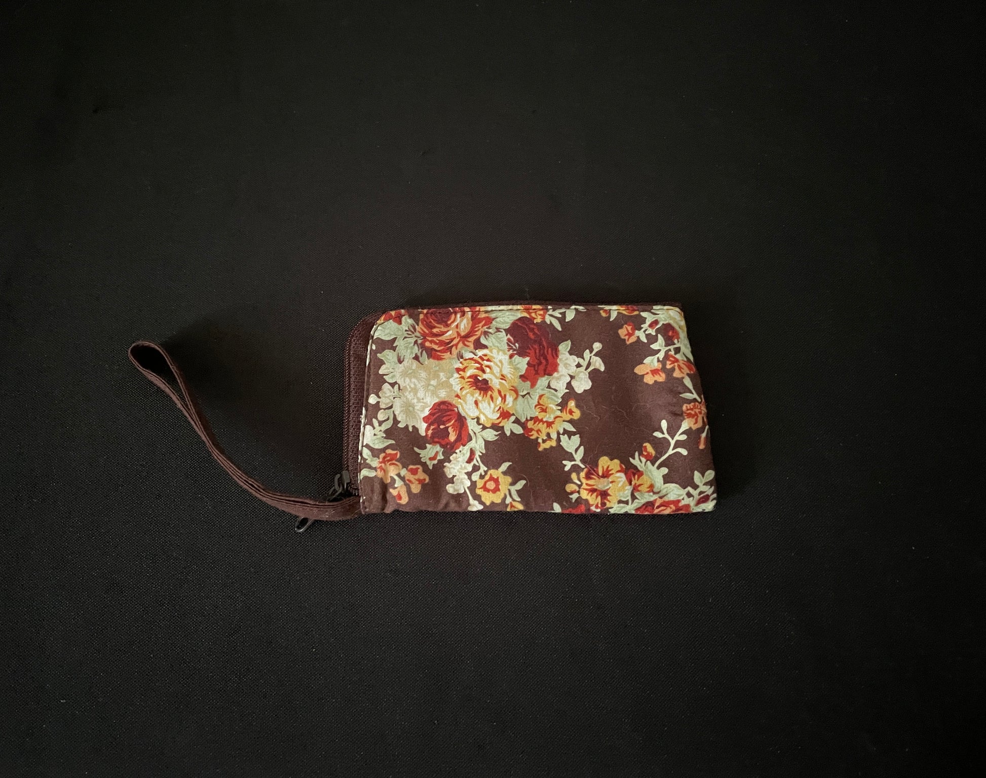Brown Floral Zip Bag image 0