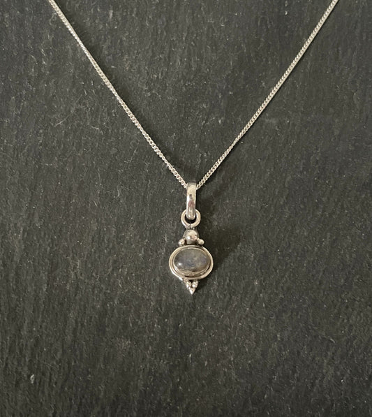 Labradorite Oval Pendant image 0