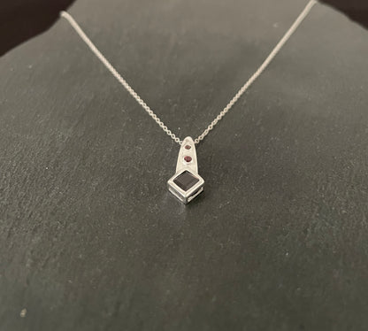 Three Stone Garnet Pendant image 1