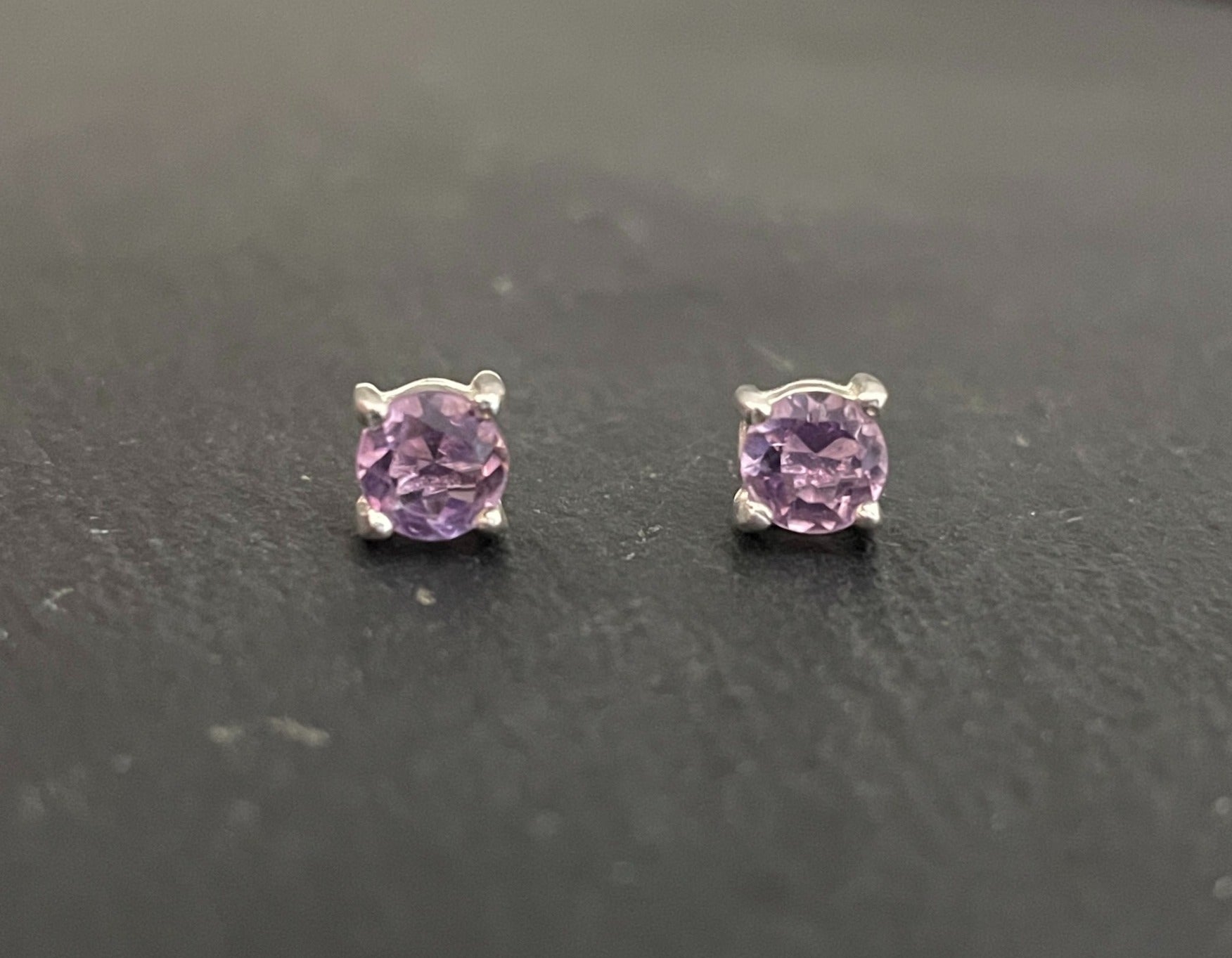 Amethyst Round Stud image 0