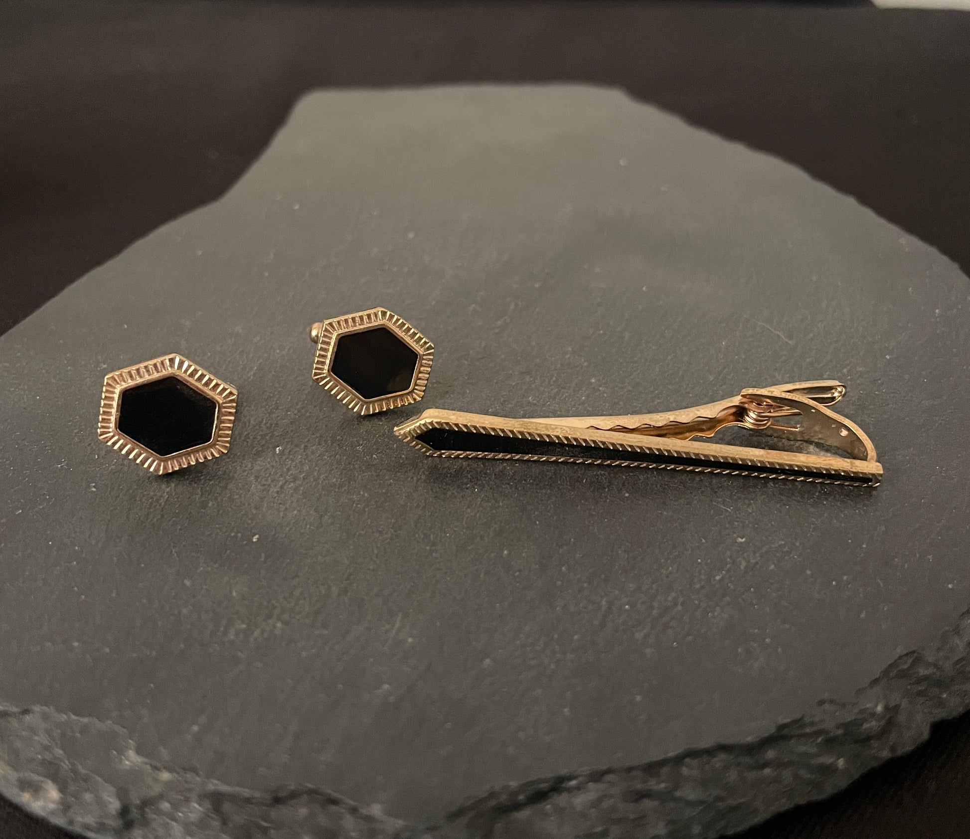 Gold Coloured Cufflink and Tie Pin Set image 0