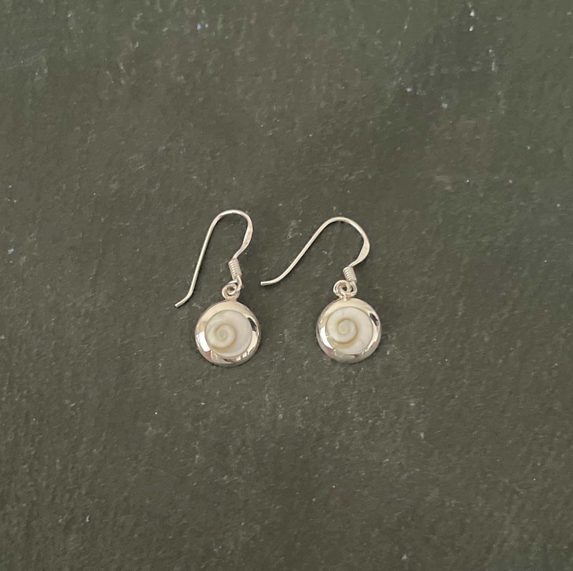 Shiva Shell Round Earrings image 0