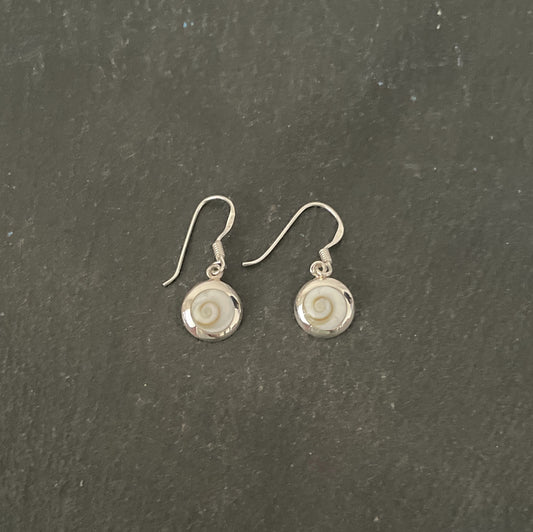 Shiva Shell Round Earrings image 0
