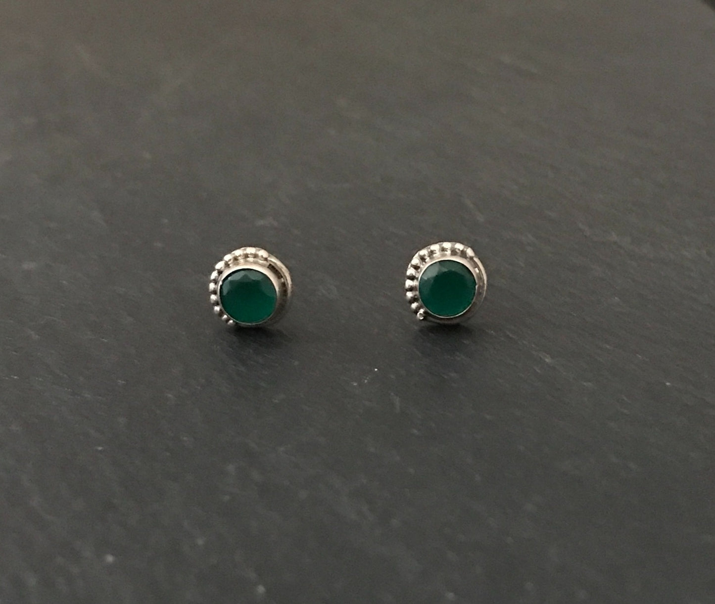 Emerald Stud Earrings image 0