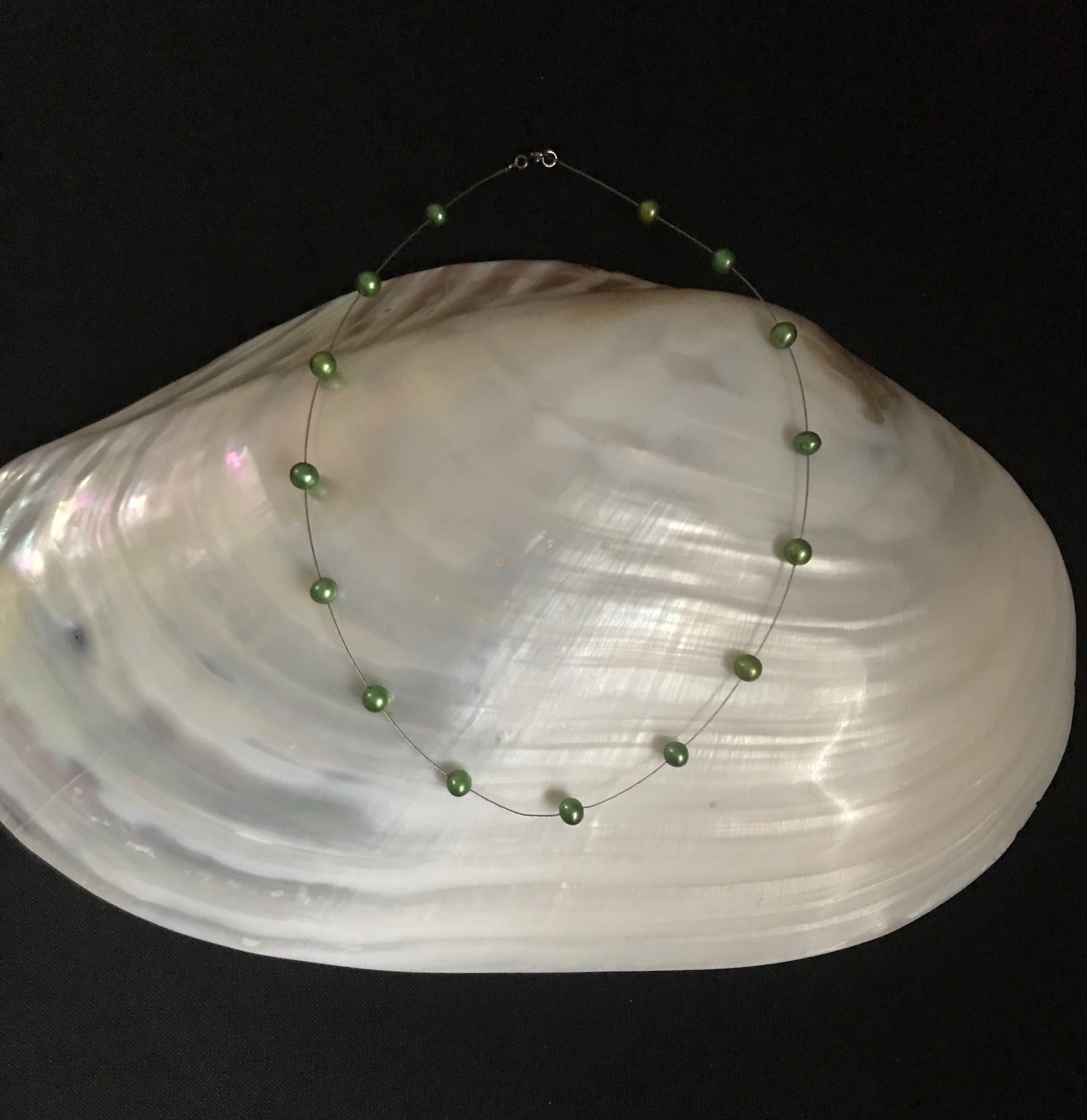 Green Pearl Necklace image 1