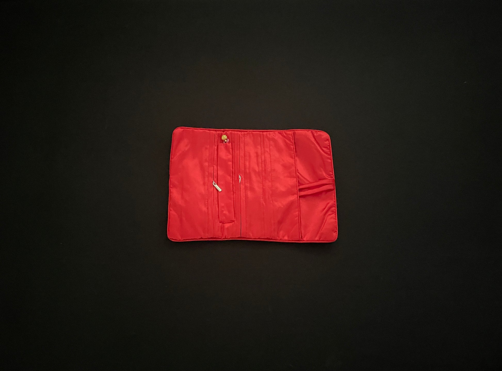Red Jewellery Wrap image 3