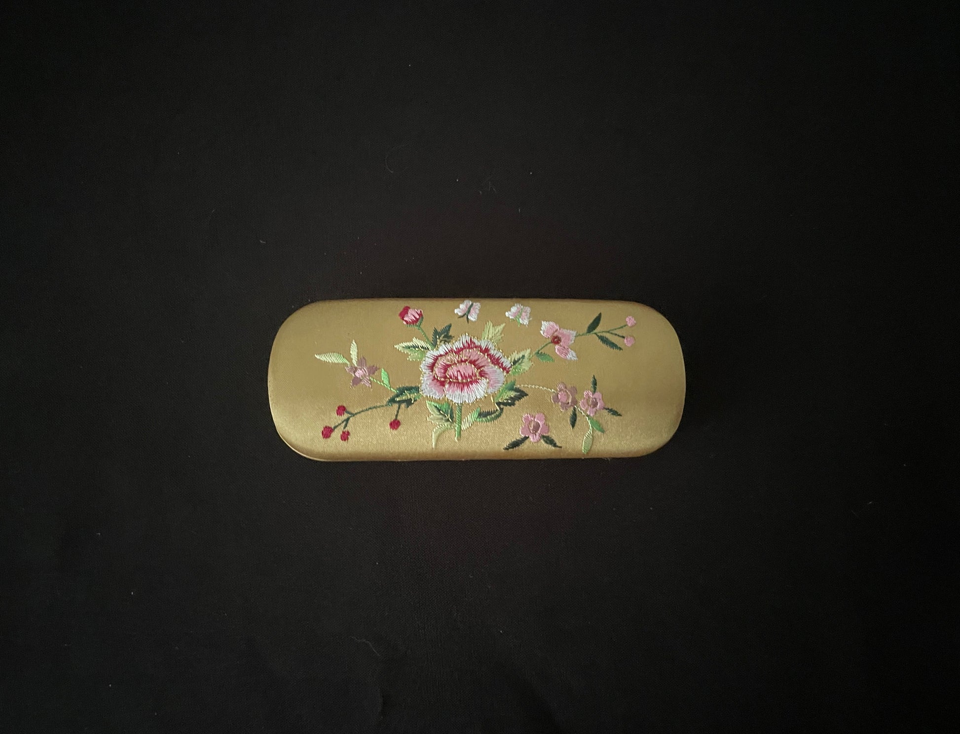 Embroided Flower Glasses Case image 2