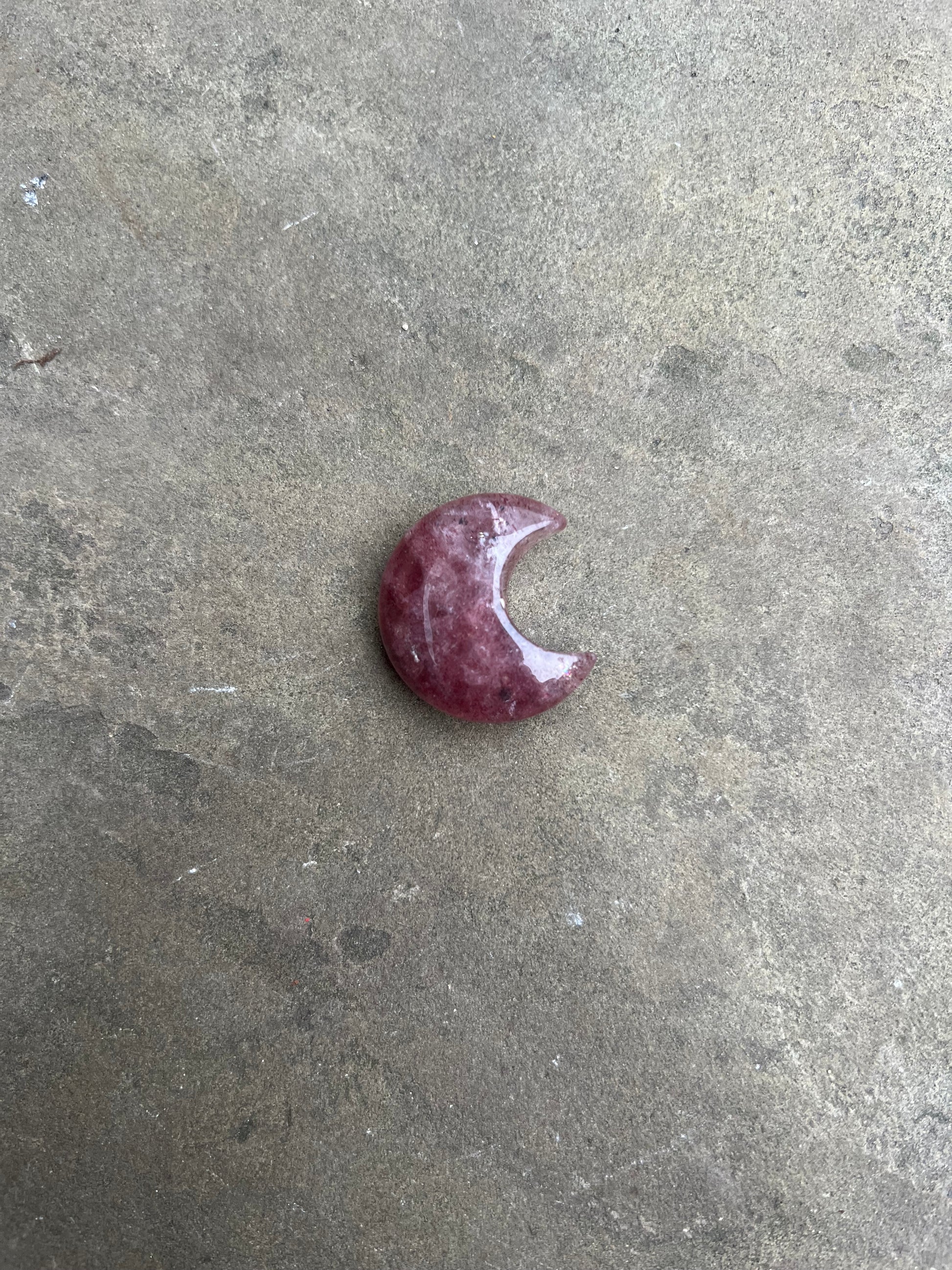 Strawberry Quartz Moon image 0