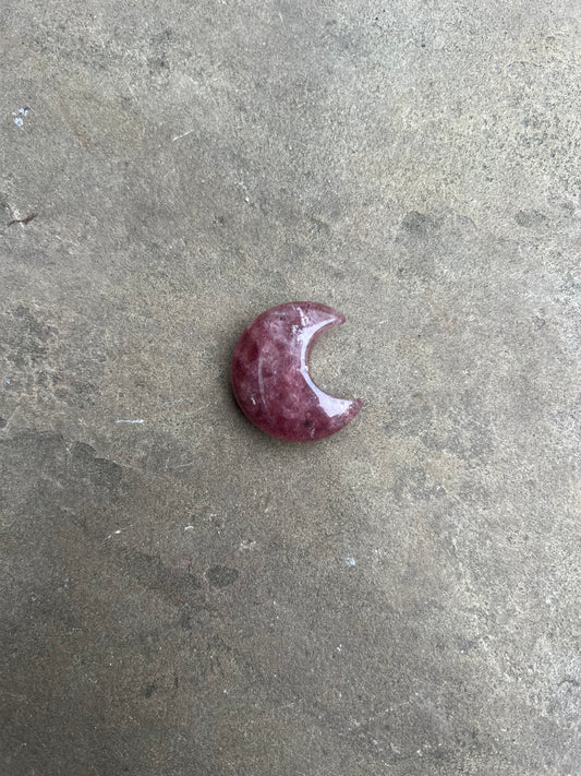 Strawberry Quartz Moon image 0