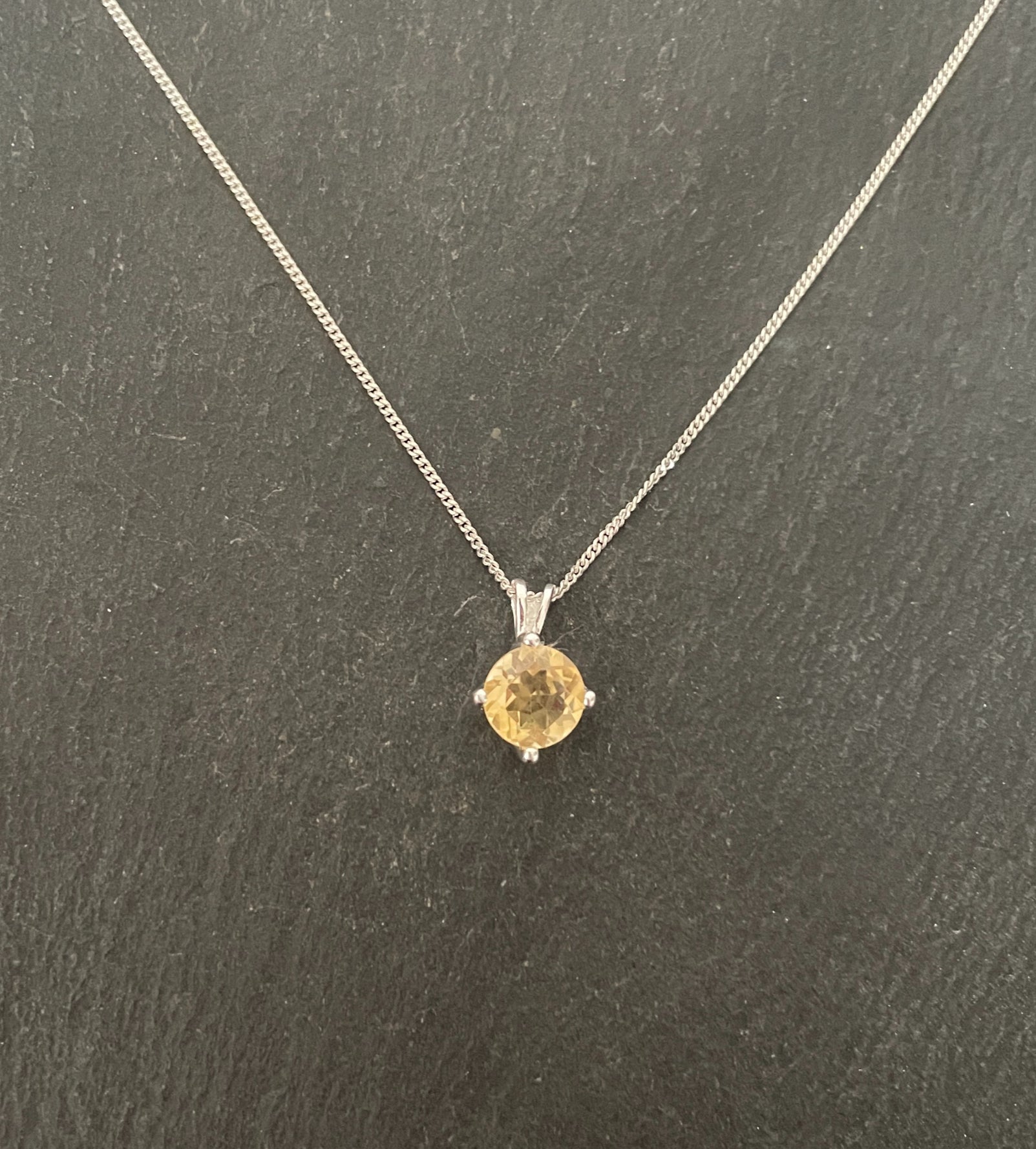 Citrine Round Pendant image 0